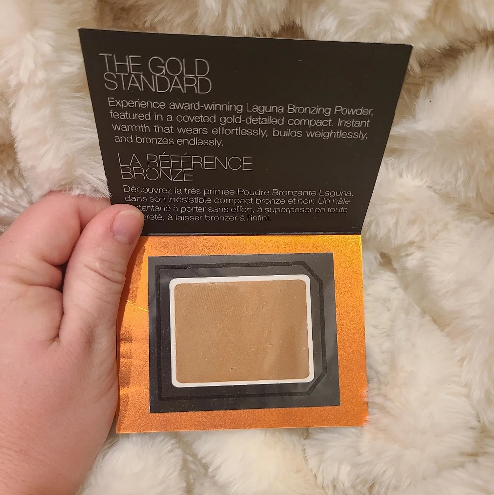 3/$15 CLEARANCE New Sample Nars Laguna Bronzing Powder